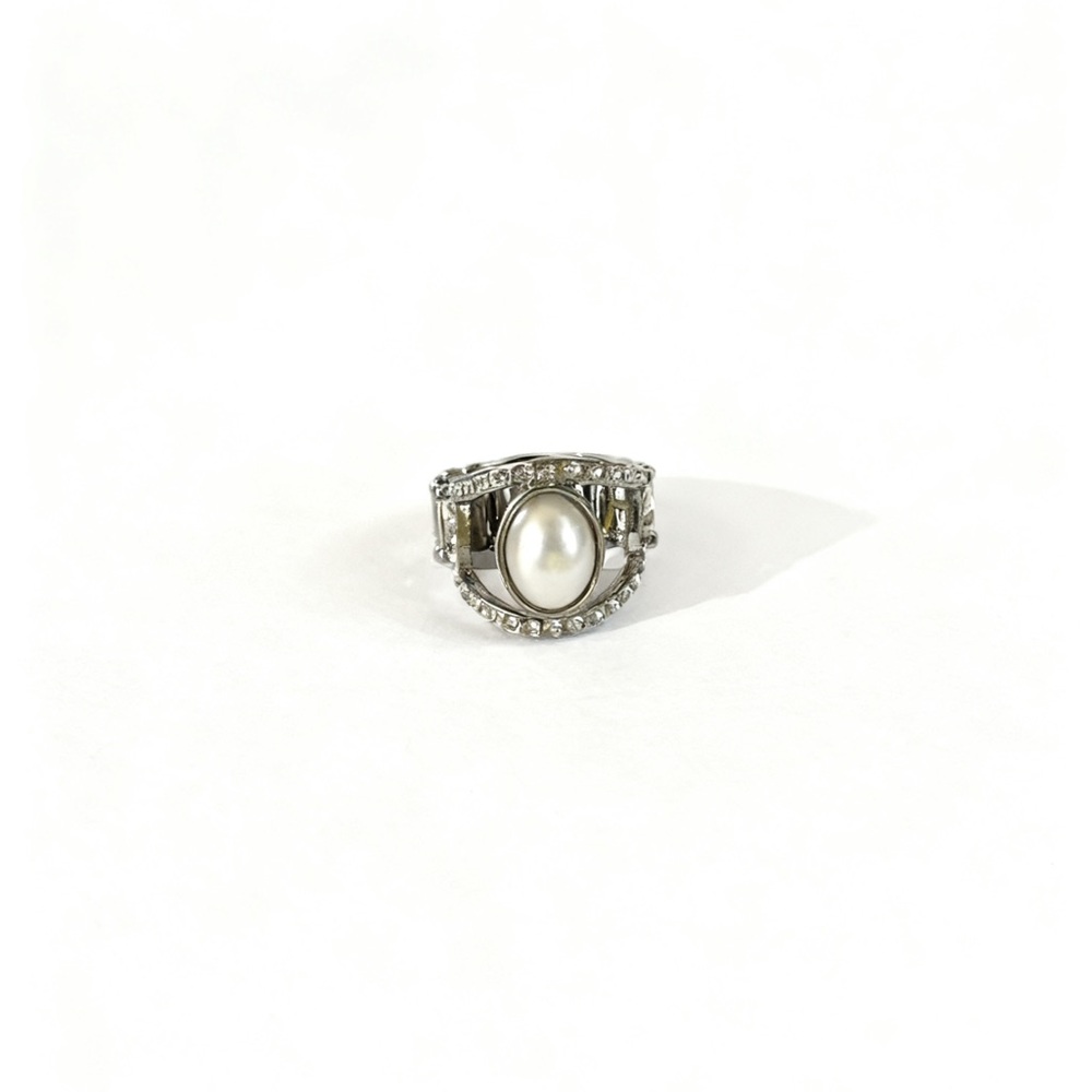 Silver Pearl Halo Ring - Classic Women's Jewelry